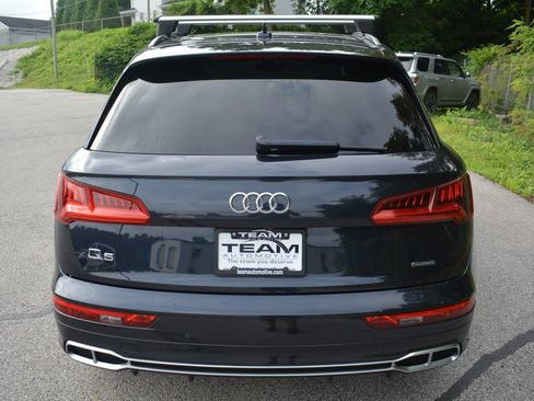 Used 2020 Audi Q5 e Premium w/ Convenience Package AWD/4WD image 6