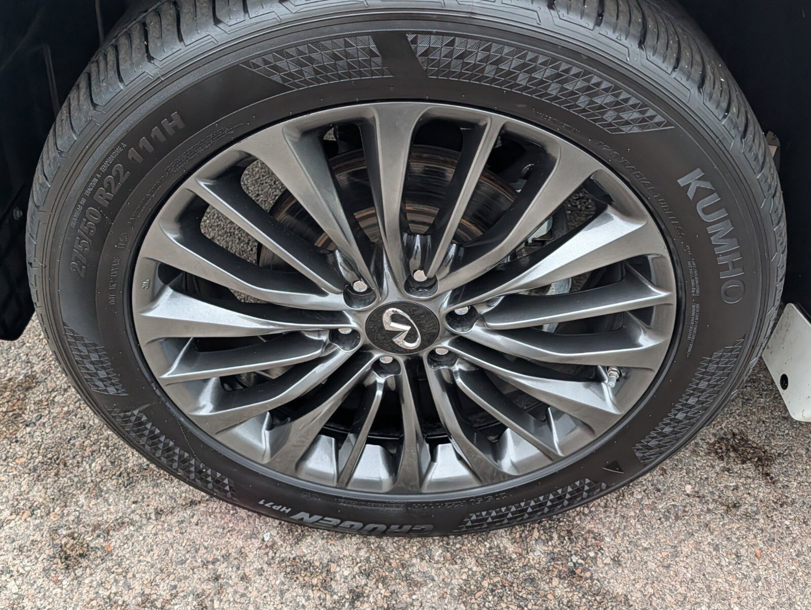 Used 2024 INFINITI QX80 Sensory AWD/4WD image 23