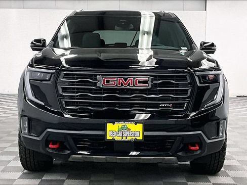 Used 2025 GMC Acadia AT4 w/ Luxury Package AWD/4WD image 4