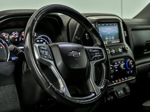 Used 2019 Chevrolet Silverado 1500 LT Trail Boss w/ Convenience Package image 13