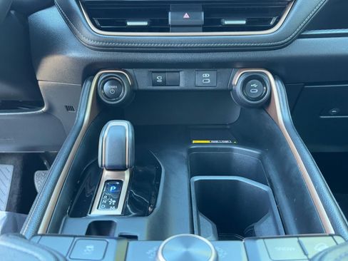 Certified 2024 Toyota Grand Highlander AWD Hybrid image 31