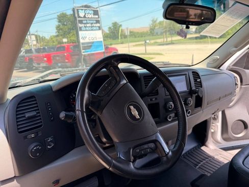 Used 2012 Chevrolet Silverado 1500 LS RWD image 9