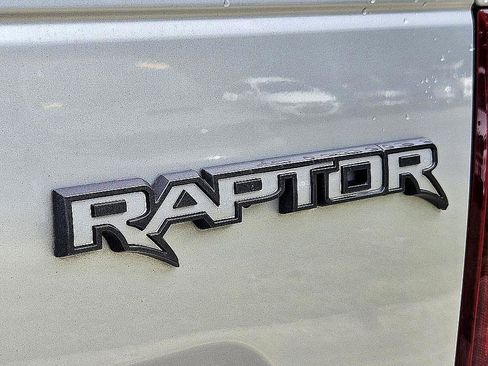 Used 2019 Ford F150 Raptor image 13