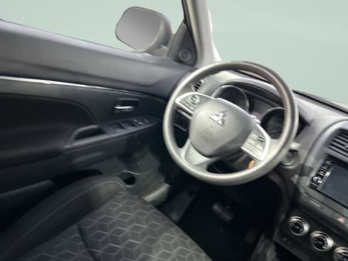 Used 2024 Mitsubishi Outlander Sport ES image 41