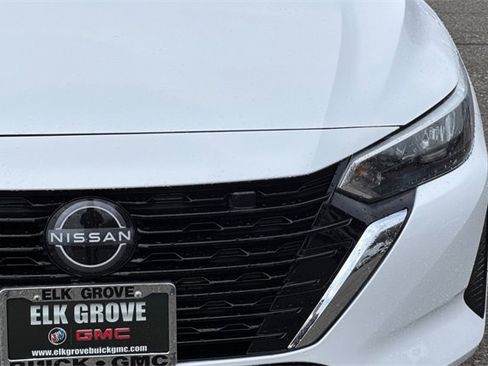 Used 2025 Nissan Sentra SV image 50