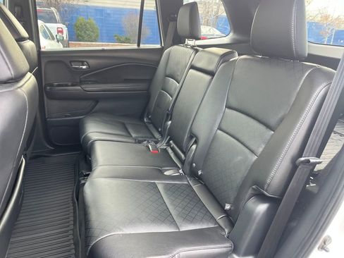 Used 2019 Honda Passport EX-L image 17