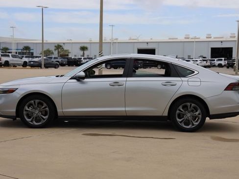 Certified 2024 Honda Accord EX image 4
