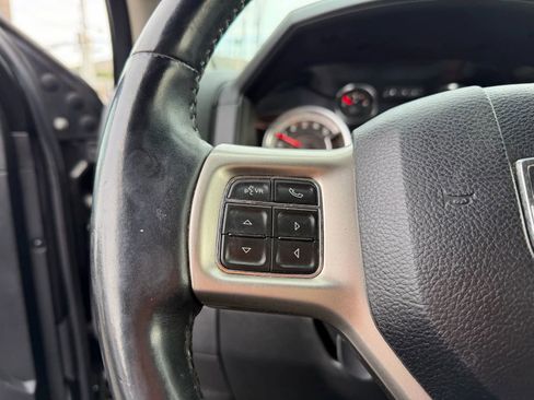 Used 2018 RAM 3500 Laramie image 17