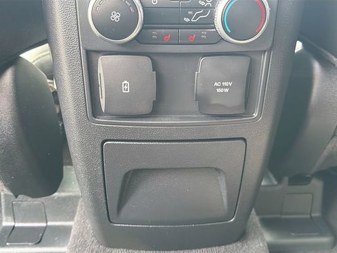 Used 2023 Ford Explorer Limited w/ Limited Technology Package AWD/4WD image 27