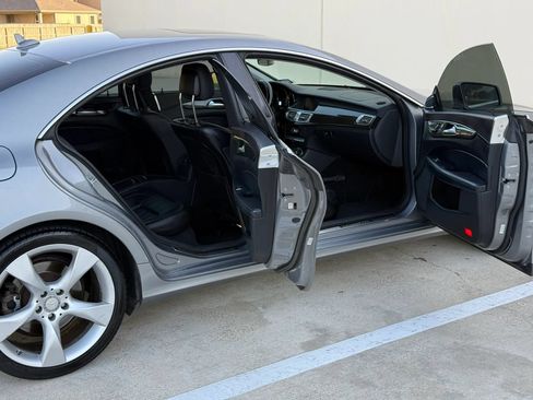 Used 2012 Mercedes-Benz CLS 550 4MATIC image 19