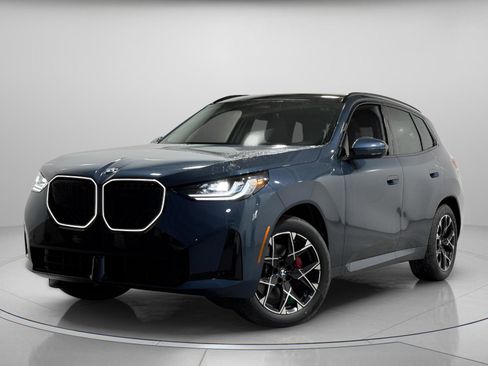 New 2026 BMW X3 xDrive30 w/ M Sport Package image 2