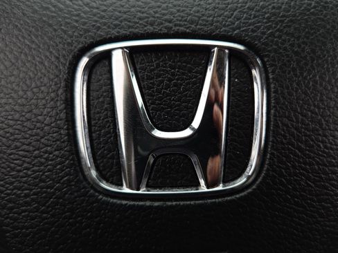 Used 2017 Honda CR-V EX image 38