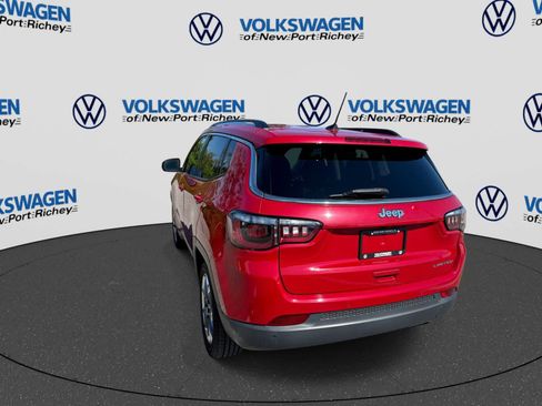 Used 2021 Jeep Compass Limited FWD image 12