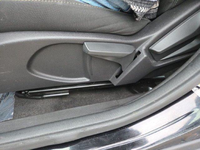 Used 2018 Ford Focus S FWD image 18
