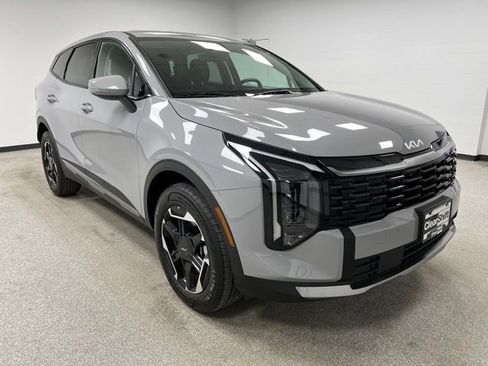Used 2026 Kia Sportage S AWD/4WD image 2