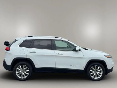 Used 2015 Jeep Cherokee Limited AWD/4WD image 5