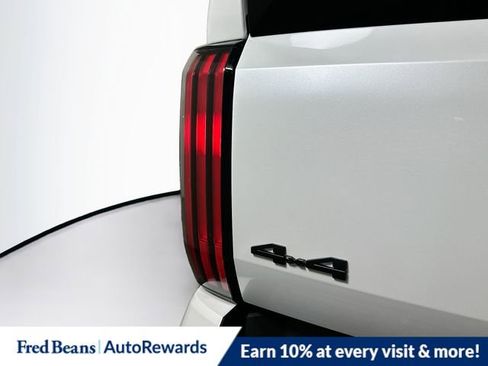 New 2024 Toyota Tundra Platinum image 31