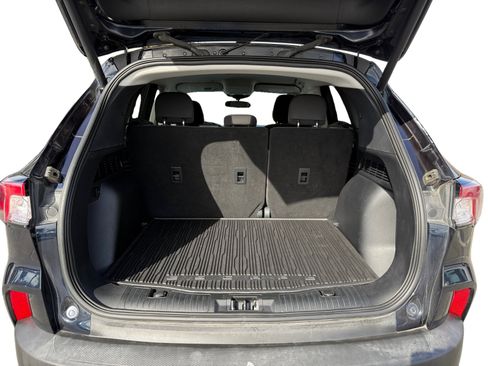 Used 2021 Ford Escape SE w/ SE Sport Appearance Package FWD image 16
