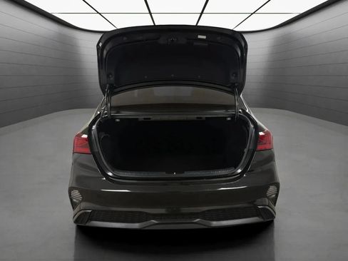 Used 2023 Kia Forte LXS FWD image 6