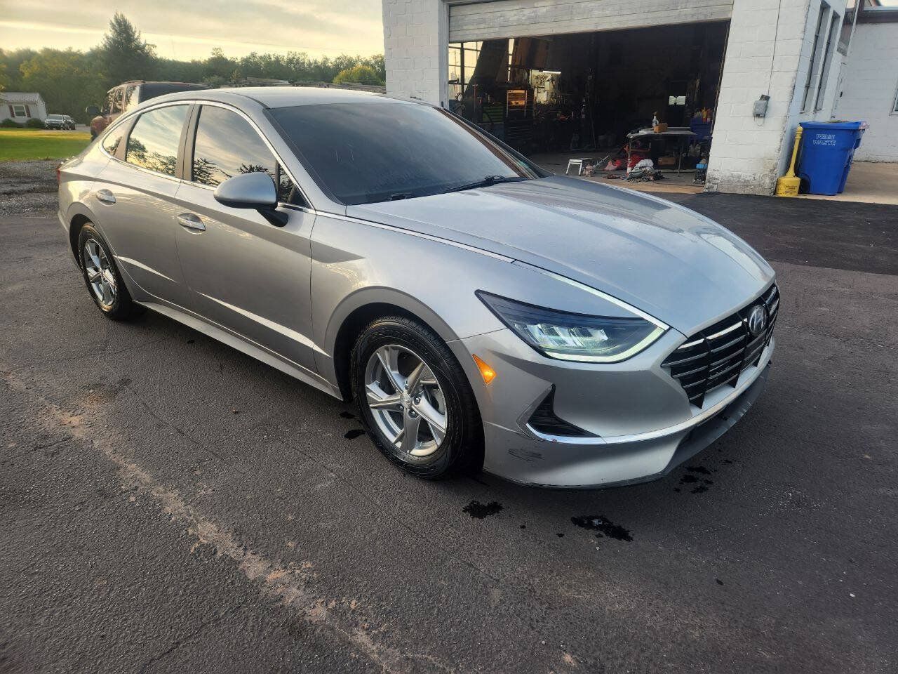 Used 2021 Hyundai Sonata SE FWD image 3