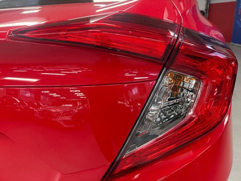 Used 2021 Honda Civic LX image 9