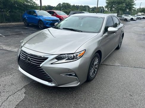 Used 2018 Lexus ES 350 w/ Navigation System Package FWD image 6