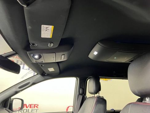 Used 2019 Dodge Grand Caravan GT w/ Safety Sphere Group FWD image 21