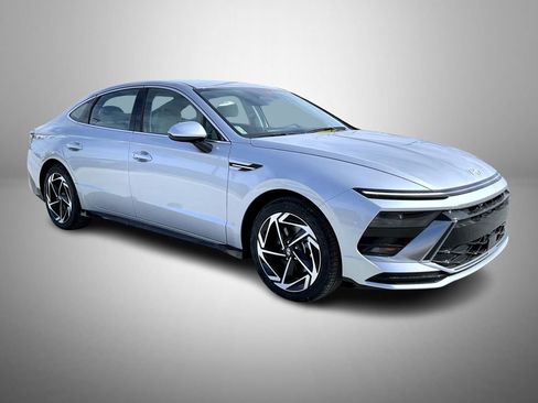New 2026 Hyundai Sonata SEL image 3