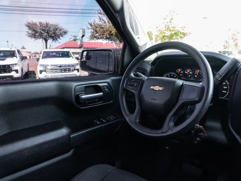 Used 2019 Chevrolet Silverado 1500 Custom w/ Custom Value Package AWD/4WD image 11