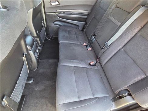 Used 2023 Dodge Durango SXT w/ 3rd Row Seating Group image 17
