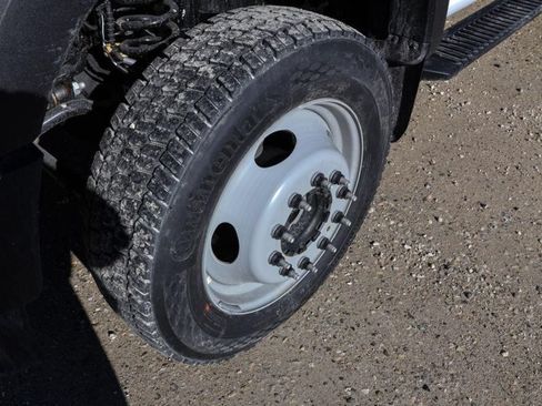 New 2024 Ford F550 4x4 Regular Cab Super Duty image 12