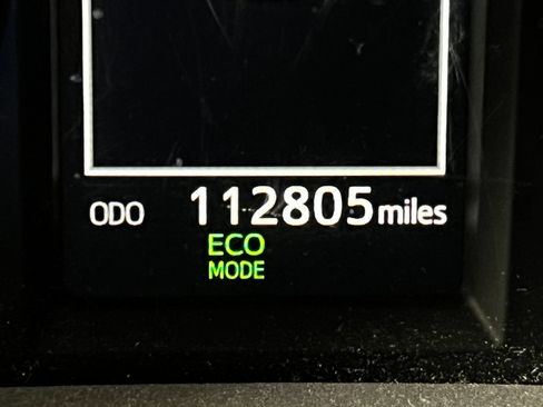Used 2016 Toyota RAV4 XLE FWD image 11