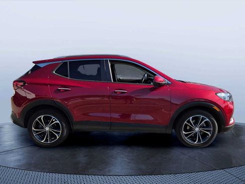 Used 2021 Buick Encore GX Select w/ Advanced Technology Package FWD image 6