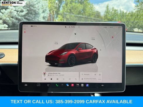 Used 2023 Tesla Model Y Performance AWD/4WD image 18