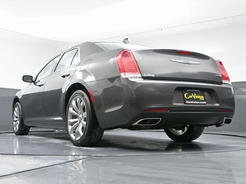 Used 2019 Chrysler 300 Limited image 51