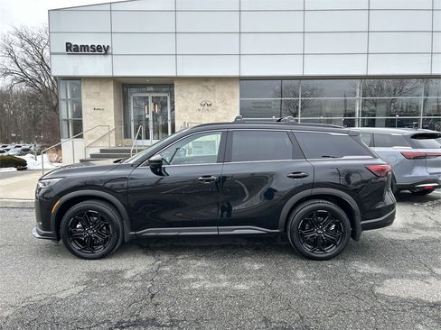 New 2026 INFINITI QX60 Sport image 5