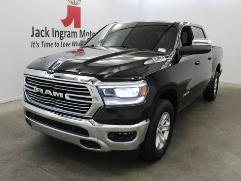 Used 2024 RAM 1500 Laramie AWD/4WD image 2