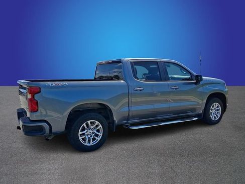 Used 2021 Chevrolet Silverado 1500 RST w/ Safety Package AWD/4WD image 5