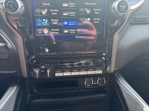 Used 2020 RAM 2500 Laramie image 20