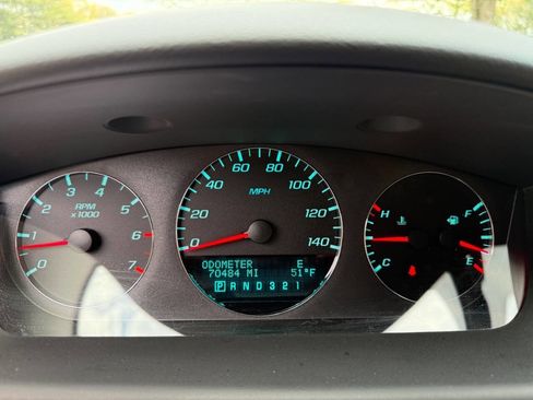 Used 2009 Chevrolet Impala LT w/ Luxury Edition Package image 25