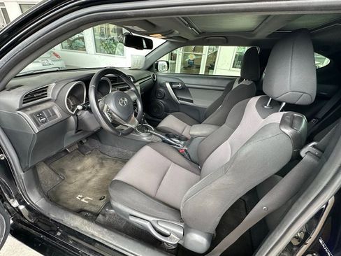 Used 2016 Scion tC image 8