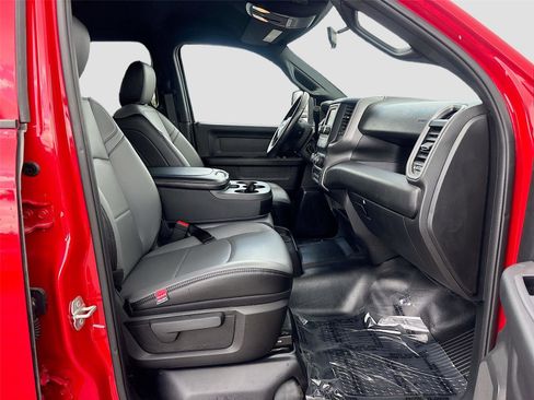 Used 2024 RAM 3500 Tradesman image 26