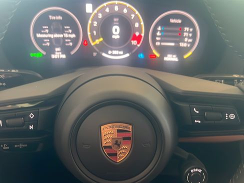 Certified 2026 Porsche 911 GT3 RWD image 30