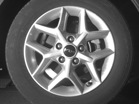 Used 2025 Kia Soul LX w/ LX Technology Package image 13