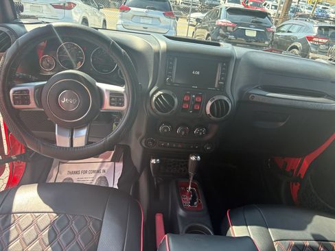 Used 2016 Jeep Wrangler Unlimited Sport AWD/4WD image 12