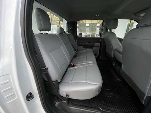 Used 2023 Ford F250 XL w/ XL Chrome Package image 24