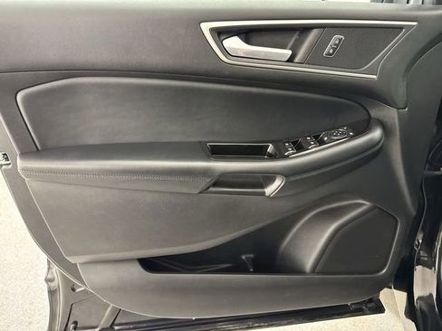 Used 2017 Ford Edge SEL w/ Equipment Group 201A image 19
