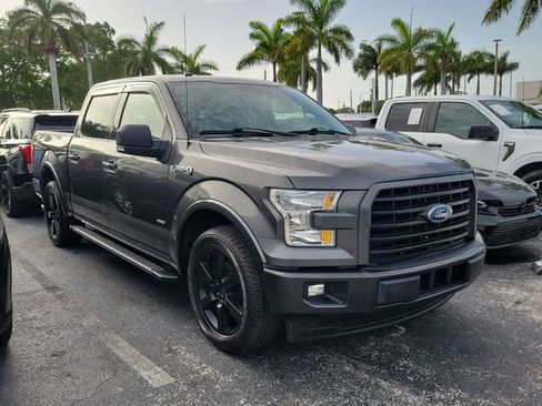 Used 2017 Ford F150 XLT w/ Equipment Group 302A Luxury RWD image 2