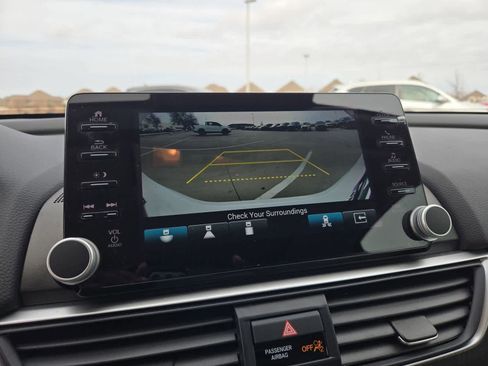 Used 2022 Honda Accord EX-L image 29