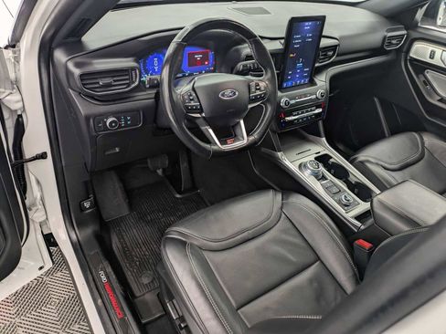 Used 2020 Ford Explorer ST w/ ST Street Pack image 2